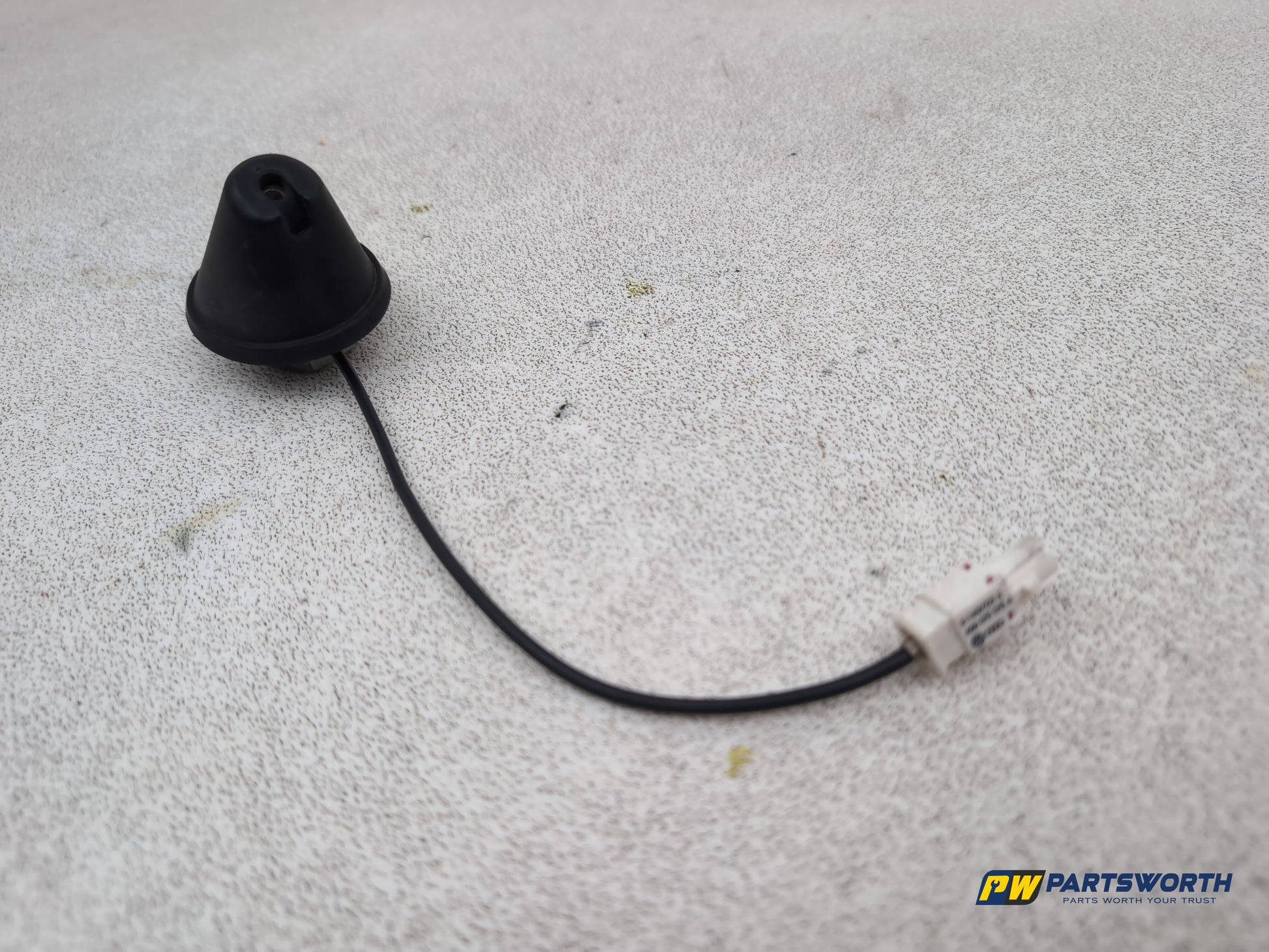 Seat Ibiza Sportrider Radio Aerial Roof Antenna Base 2008-2012 - photo 8