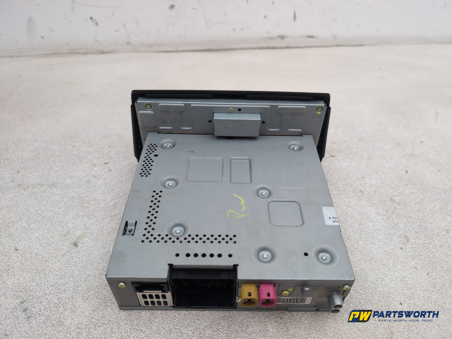 Audi A1 Contrast Edition Tdi Stereo Radio Cd Player Head Unit 8x0035183d - photo 8