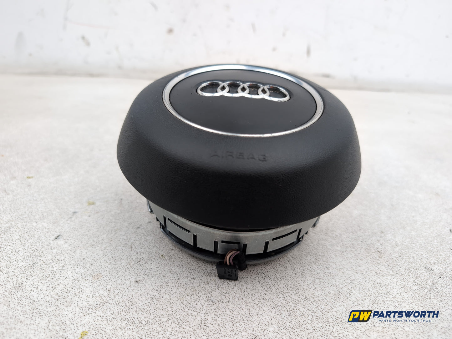 Audi A1 Contrast Edition Tdi Steering Wheel Cover 8x0880201c - photo 8