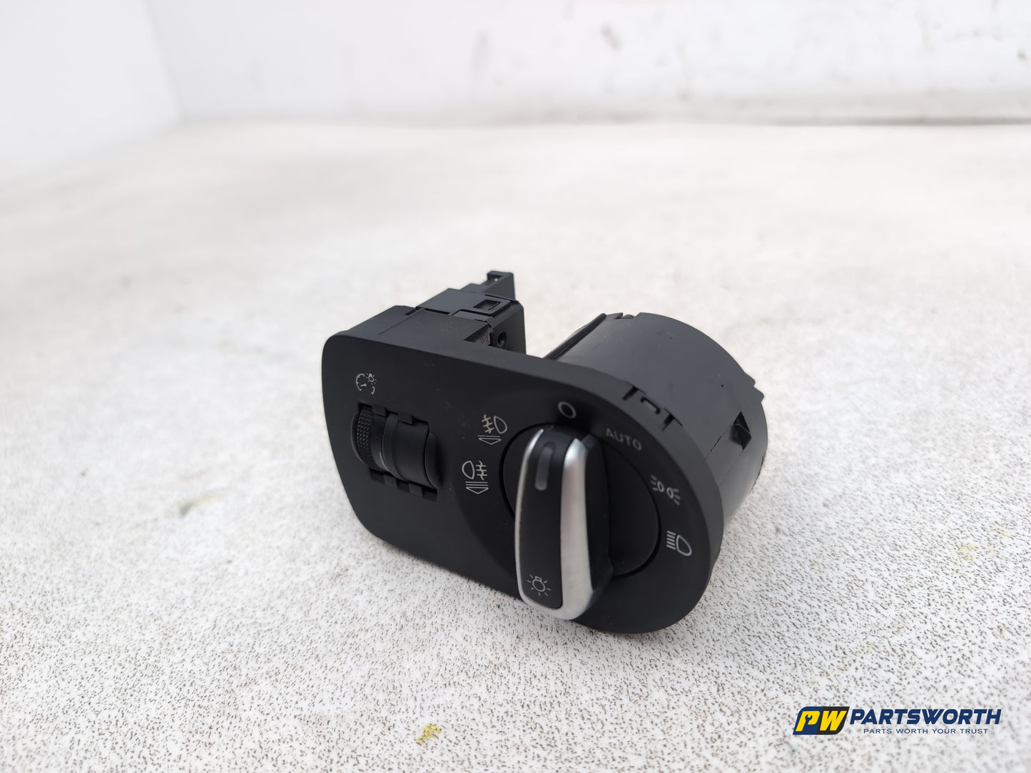 Audi A1 Contrast Edition Tdi Headlamp Switch 8x2941531ad 2010-2012 - photo 2