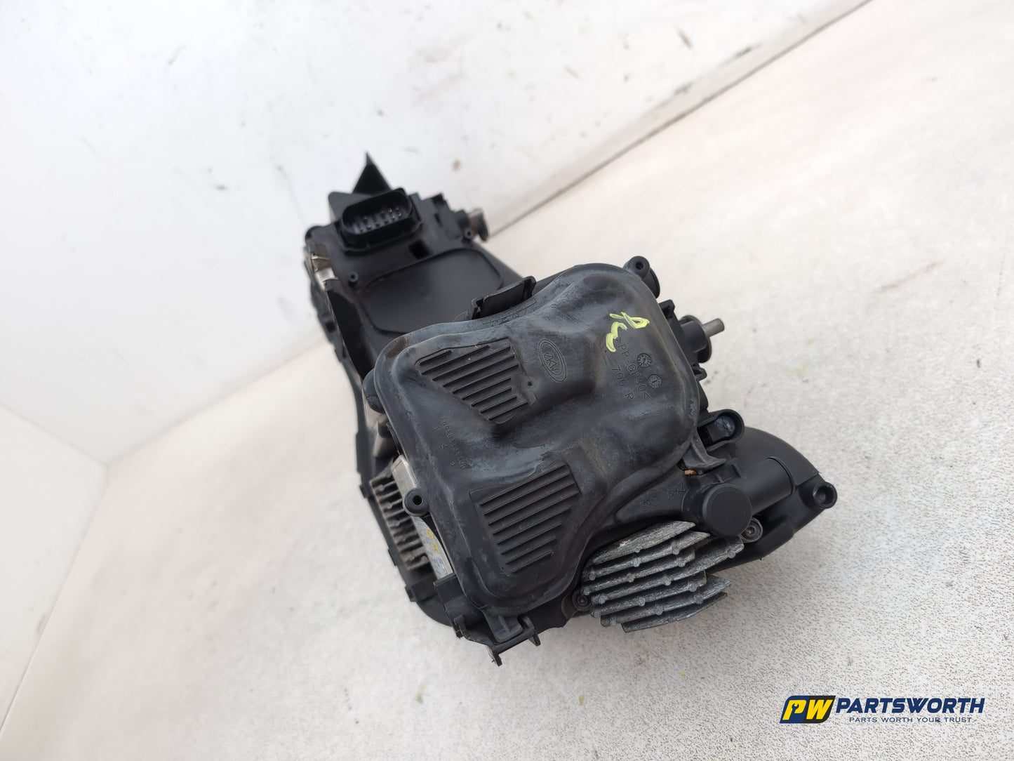Audi A1 Contrast Edition Tdi Headlamp Rh Driver Side Xenon 8x0941004n 2008-2012 - photo 8