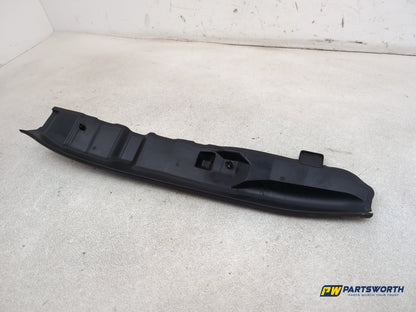 Audi A1 Contrast Edition Front Passenger Left Inner Wing Wheel Trim Arch - photo 2