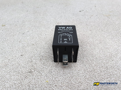 Audi A1 Contrast Edition Tdi Gow Plug Relay Module 505 6r0919433 - photo 2