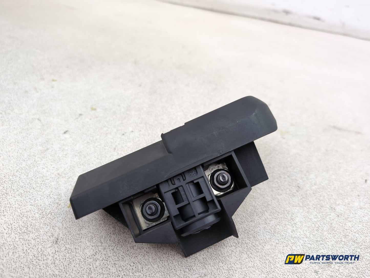 Audi A1 Contrast Edition Tdi Battery Positive Clamp Terminal K98j4590 2010-2014 - photo 2