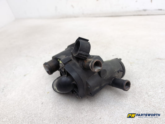 Seat Ibiza Sportrider Thermostat Housing 032121111 2008-2012 - photo 2