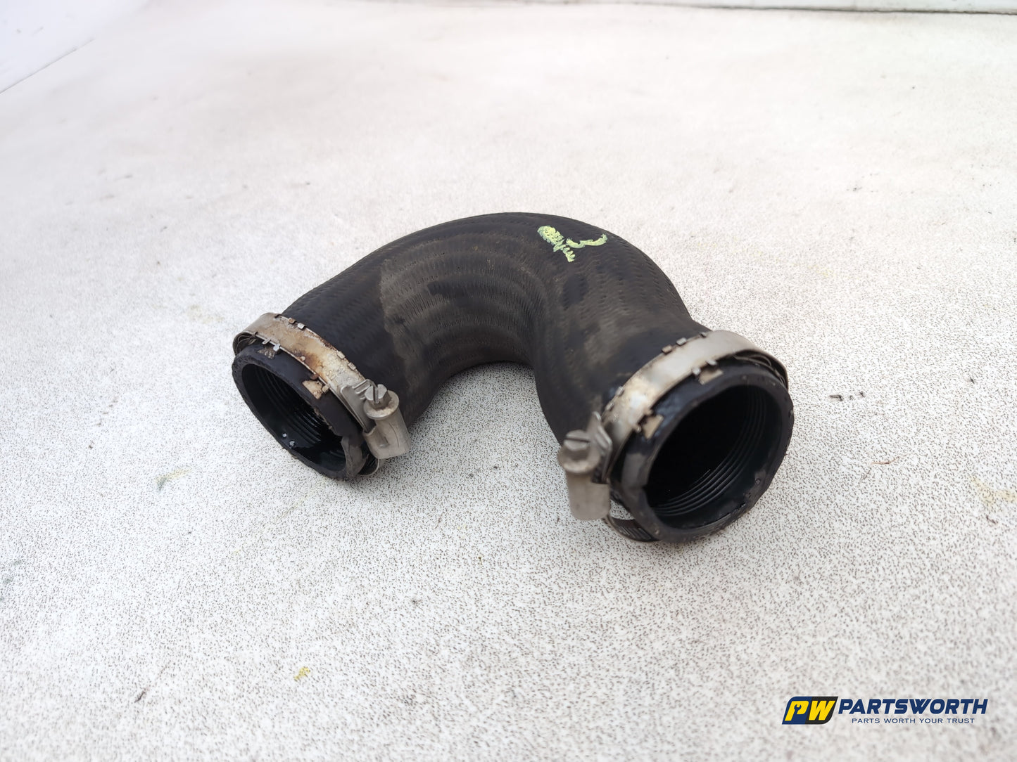 Audi A1 Contrast Edition Tdi Air Intake Pipe 2008-2012 - photo 2
