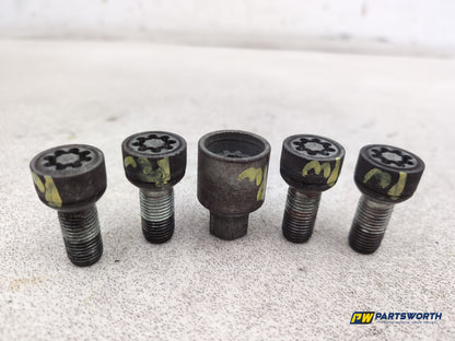 Audi A1 Contrast Edition Tdi Audi A1 Locking Wheel Nut Set - photo 2
