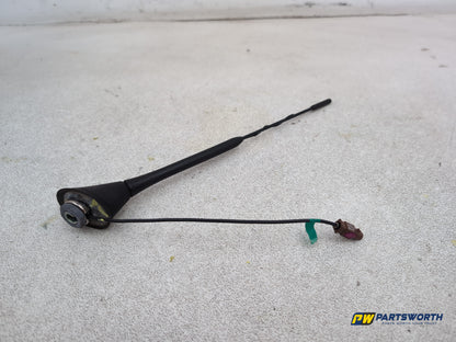 Audi A1 Contrast Edition Tdi Aerial Antenna 2010-2012 - photo 8