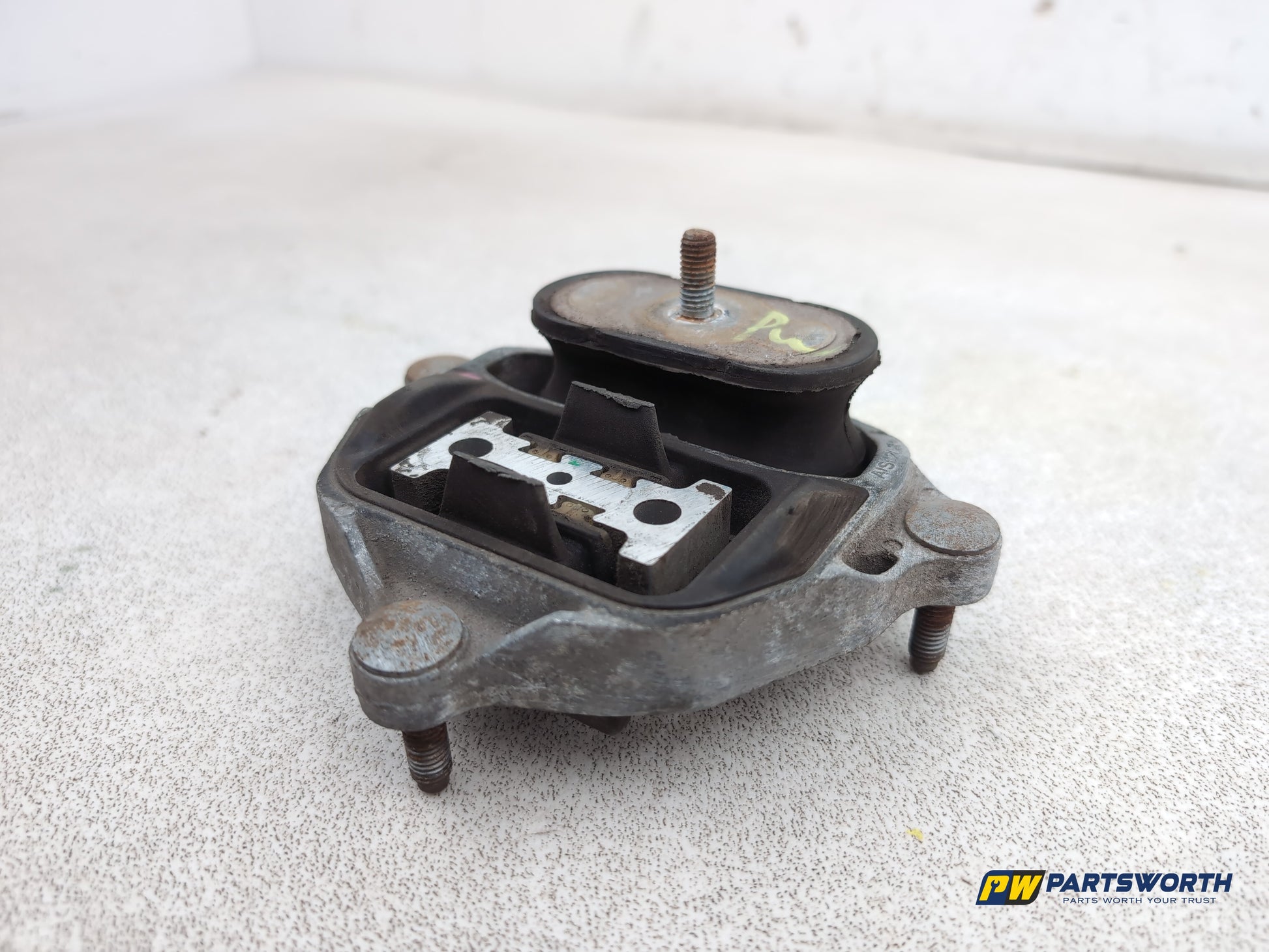 Audi A1 Contrast Editioni Lower Transmission Gearbox Mount 8k0399151 2008-2012 - photo 8