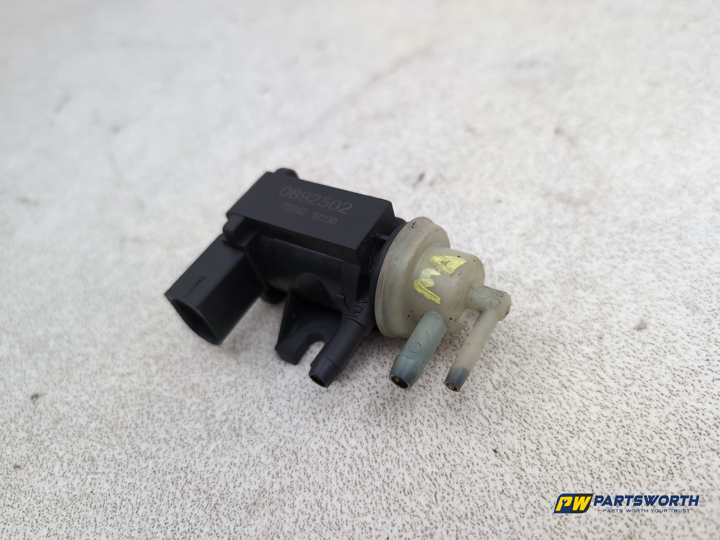 Audi A1 Contrast Edition Turbo Boost Pressure Control Valve 1.6l Diesel 0892502 - photo 2
