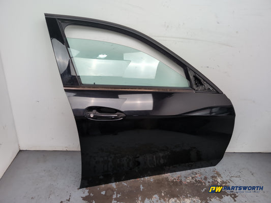 Mercedes-Benz E220 Saloon Door Front Rh Driver Side Obsidian Black Metallic C197 - photo 2
