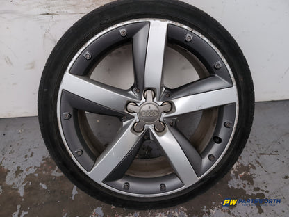 Audi A1 Contrast Edition Tdi Wheel With Tyre 215/40 R17 Silver Black 8x0601025e - photo 2