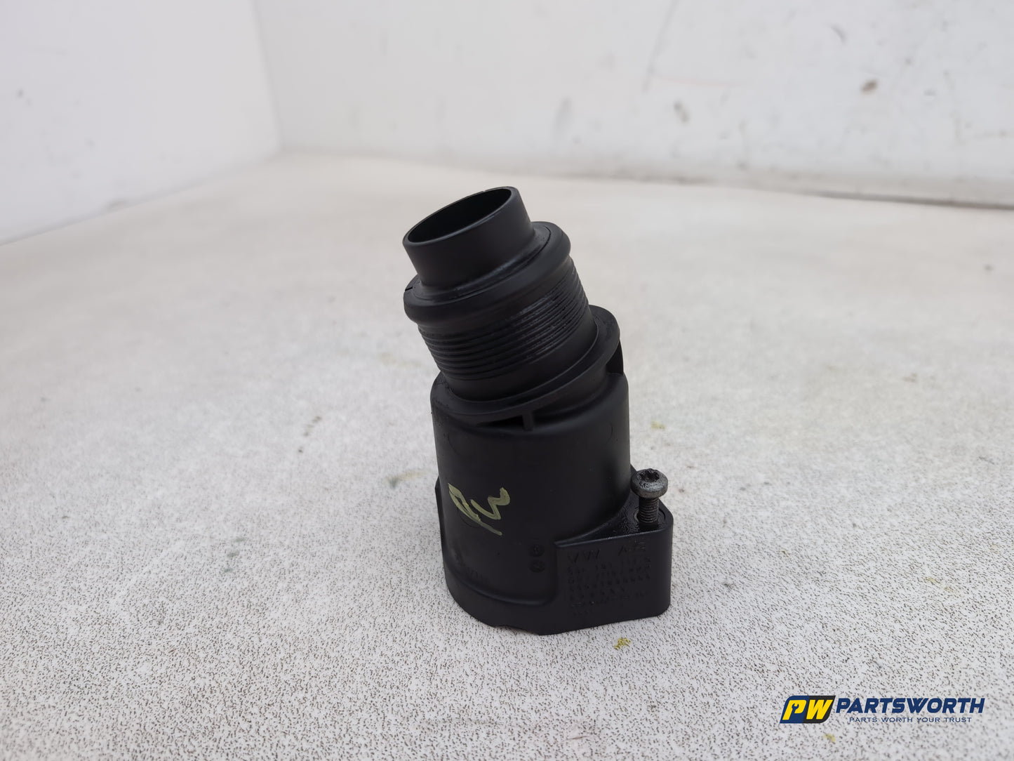 Audi A1 Contrast Edition Tdi Turbo Air Intake Pipe Hose Lin 03l131111g 2008-2012 - photo 2