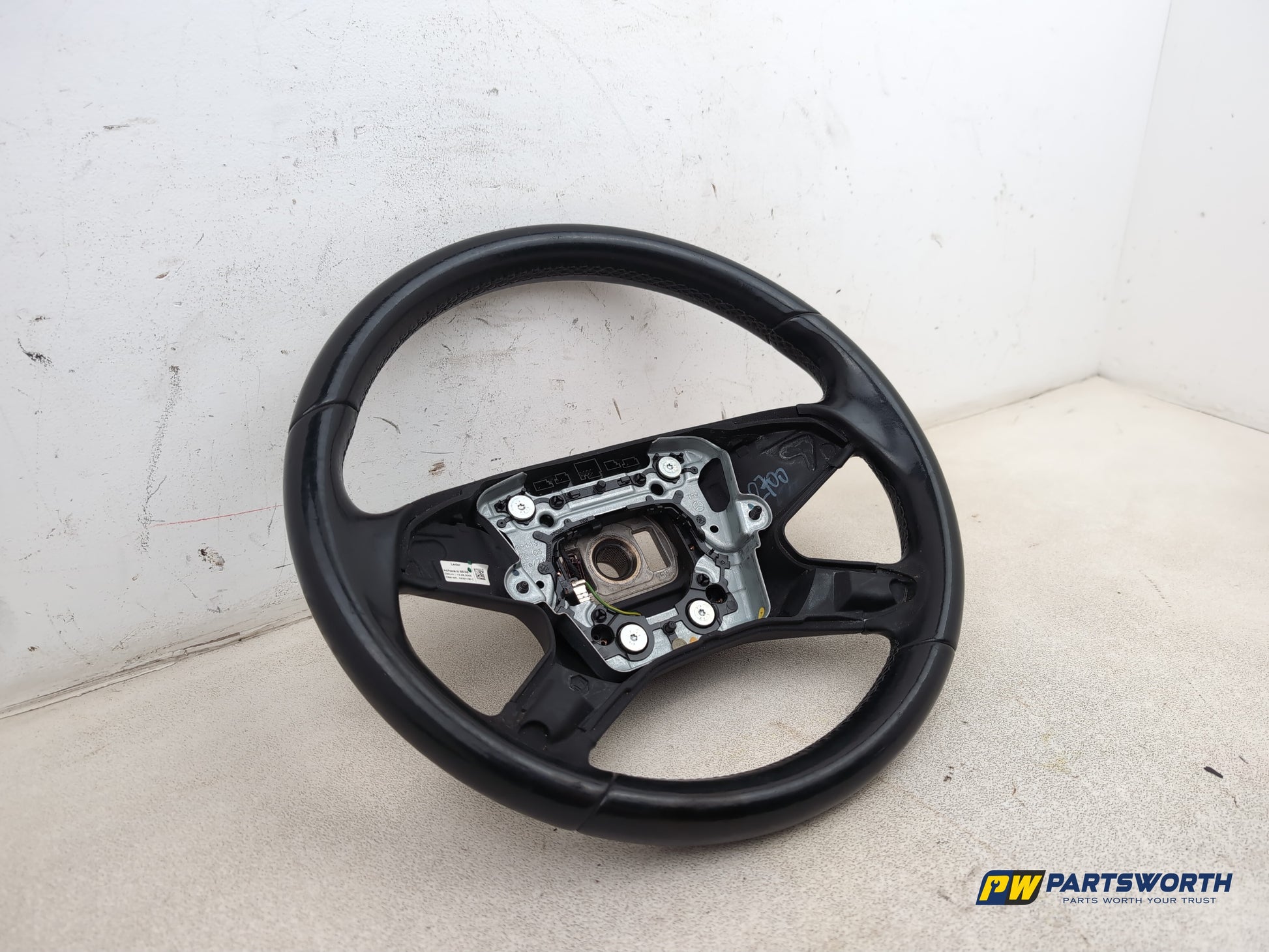 Mercedes-Benz E220 E-Class W212 Saloon Blueef-Cy Steering Wheel A2124600303 - photo 2