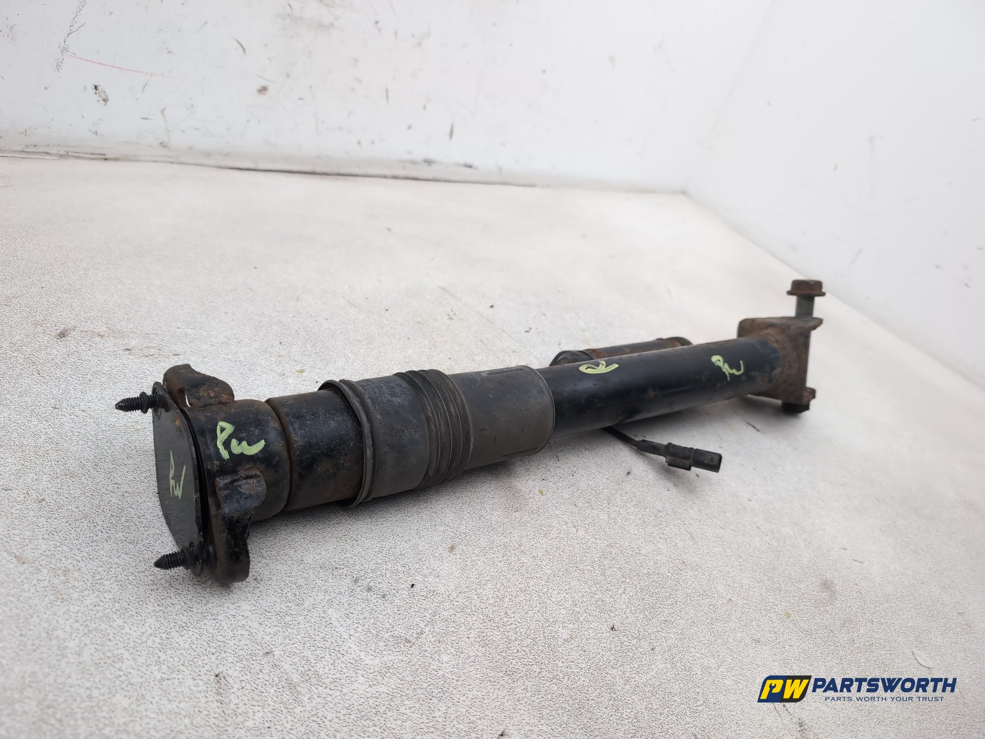 Mercedes-Benz Ml350 Spt Blueef-Cy Shock Absorber Rear Rh Driver Side 2009-2011 - photo 2