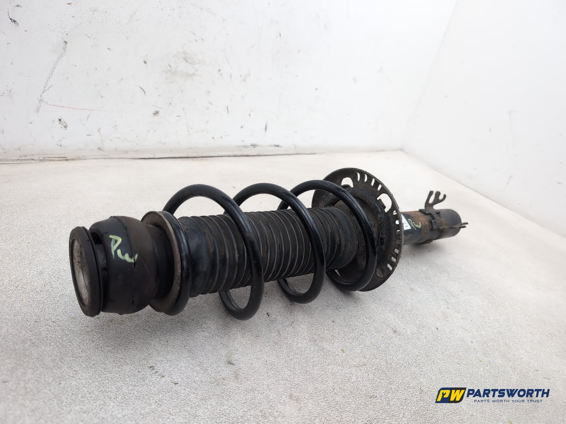 Audi A1 Contrast Edition Tdi Shock Absorber Front Rh Driver Side 2008-2012 - photo 2