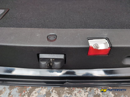 Boot Lid 14