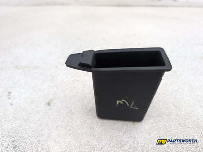 Mercedes-Benz E220 E-Class W212 Centre Console Storage Tray A2046830075 - photo 2