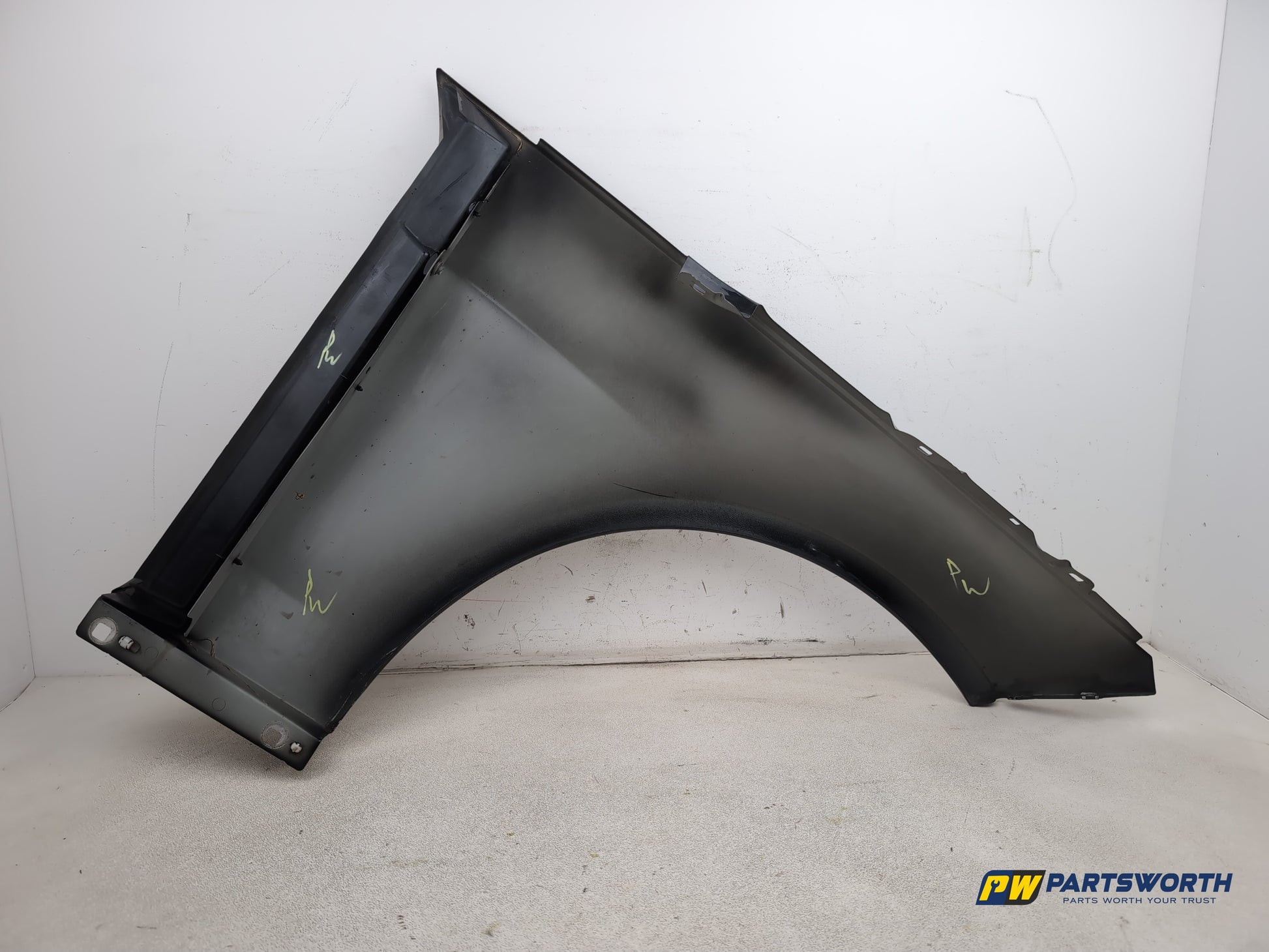 Wing Front LH 8