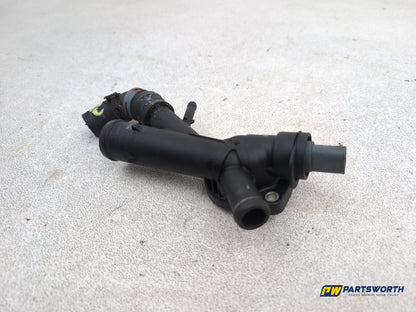Audi A1 Contrast Edition Tdi Thermostat Coolant Housing Flange 03l121131aa - photo 2
