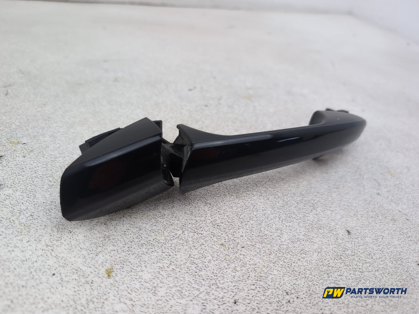 Mercedes-Benz E220 E-Class W212 Rear Left Outer Handle Obsidian Black C197 - photo 2