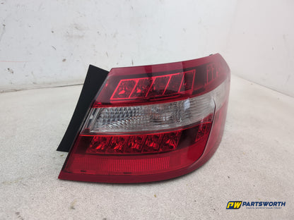 Mercedes-Benz E220 E-Class W212 Lamp Assembly Rear Rh Driver Side A2128200264 - photo 9