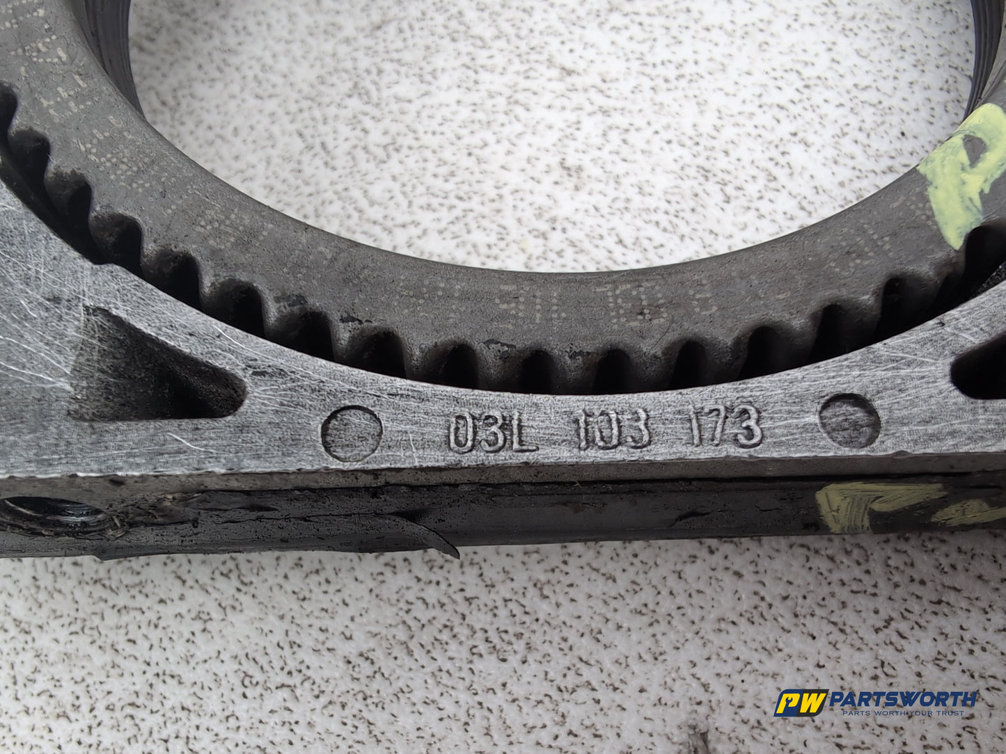 Audi A1 Contrast Edition Tdi 1.6l Diesel Crank Case Sealing Flange 03l103173 - photo 2