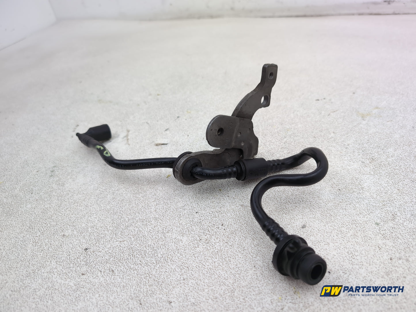 Audi A1 Contrast Edition Tdi Air Intake Manifold Pipe 6r0612041 2008-2012 - photo 8