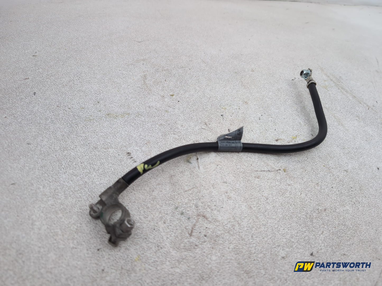 Mercedes-Benz E220 E-Class W212 Saloon Negative Battery Terminal Cable 568247 - photo 2