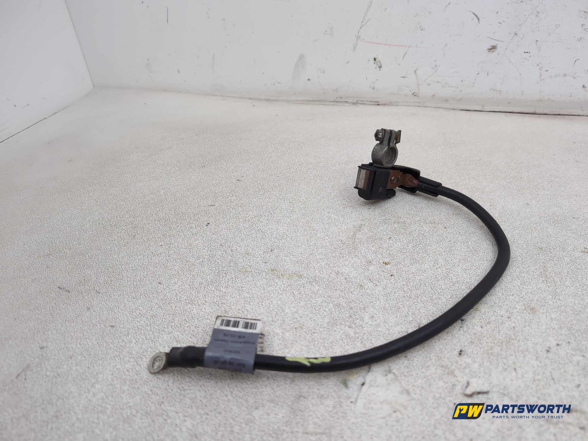 Mercedes-Benz E220 E-Class W212 Negative Battery Terminal Cable A2045421518 - photo 2