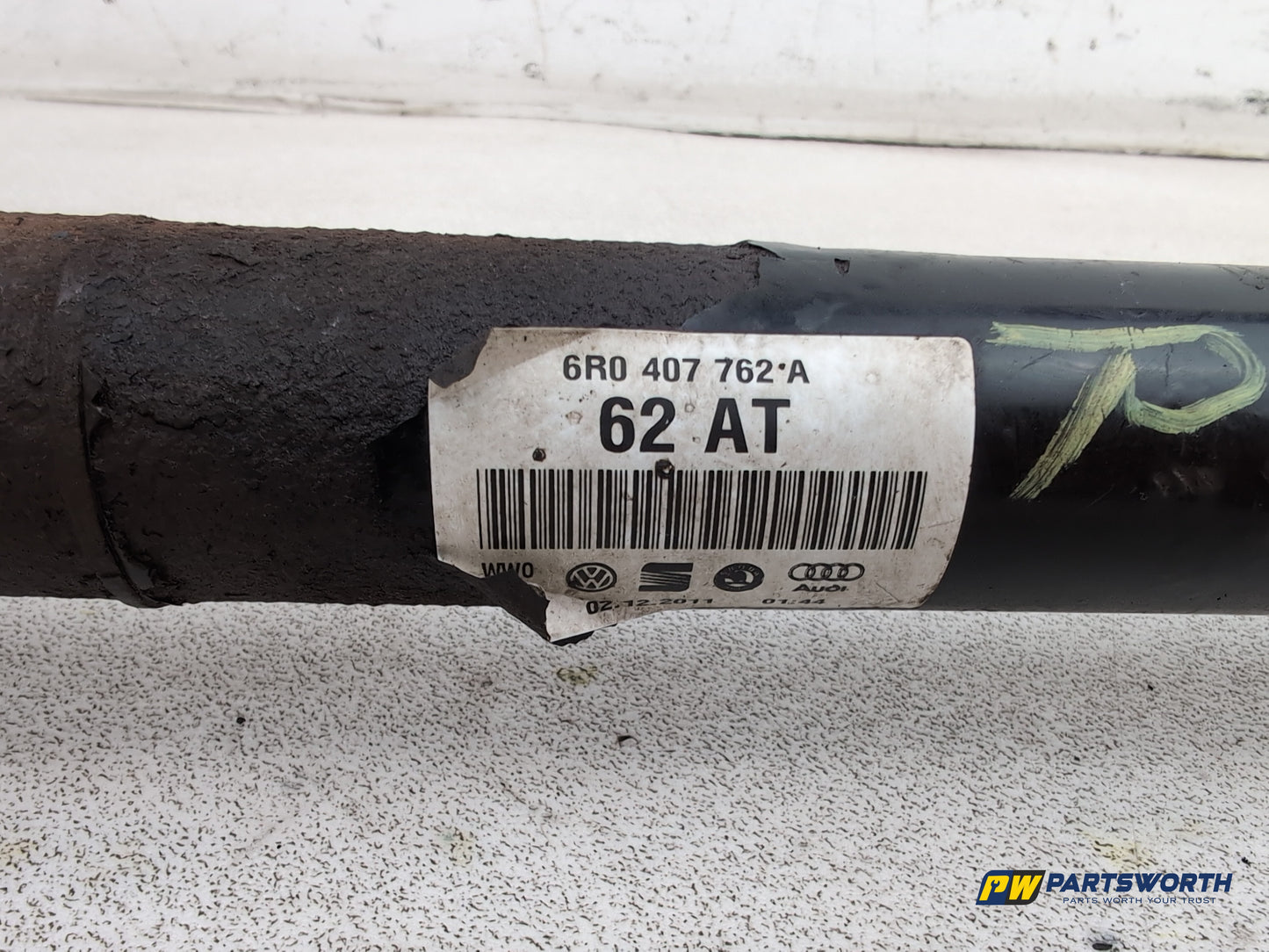 Audi A1 Contrast Tdi Driveshaft Front Rh Driver Side 6r0407762a 2008-2012 - photo 8