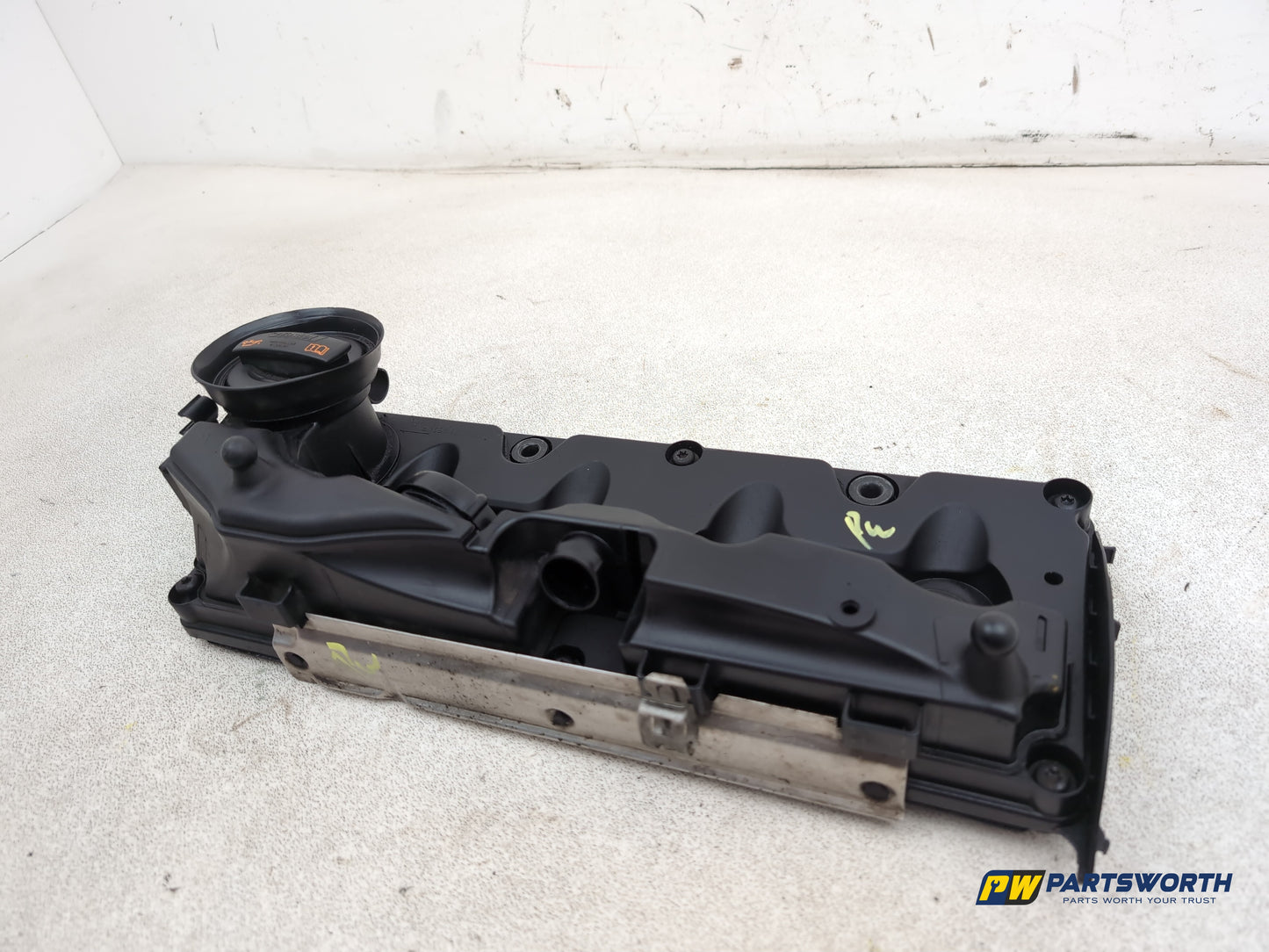 Audi A1 Contrast Edition Tdi 1.6l Diesel Engine Rocker Cover 03l103469r - photo 8