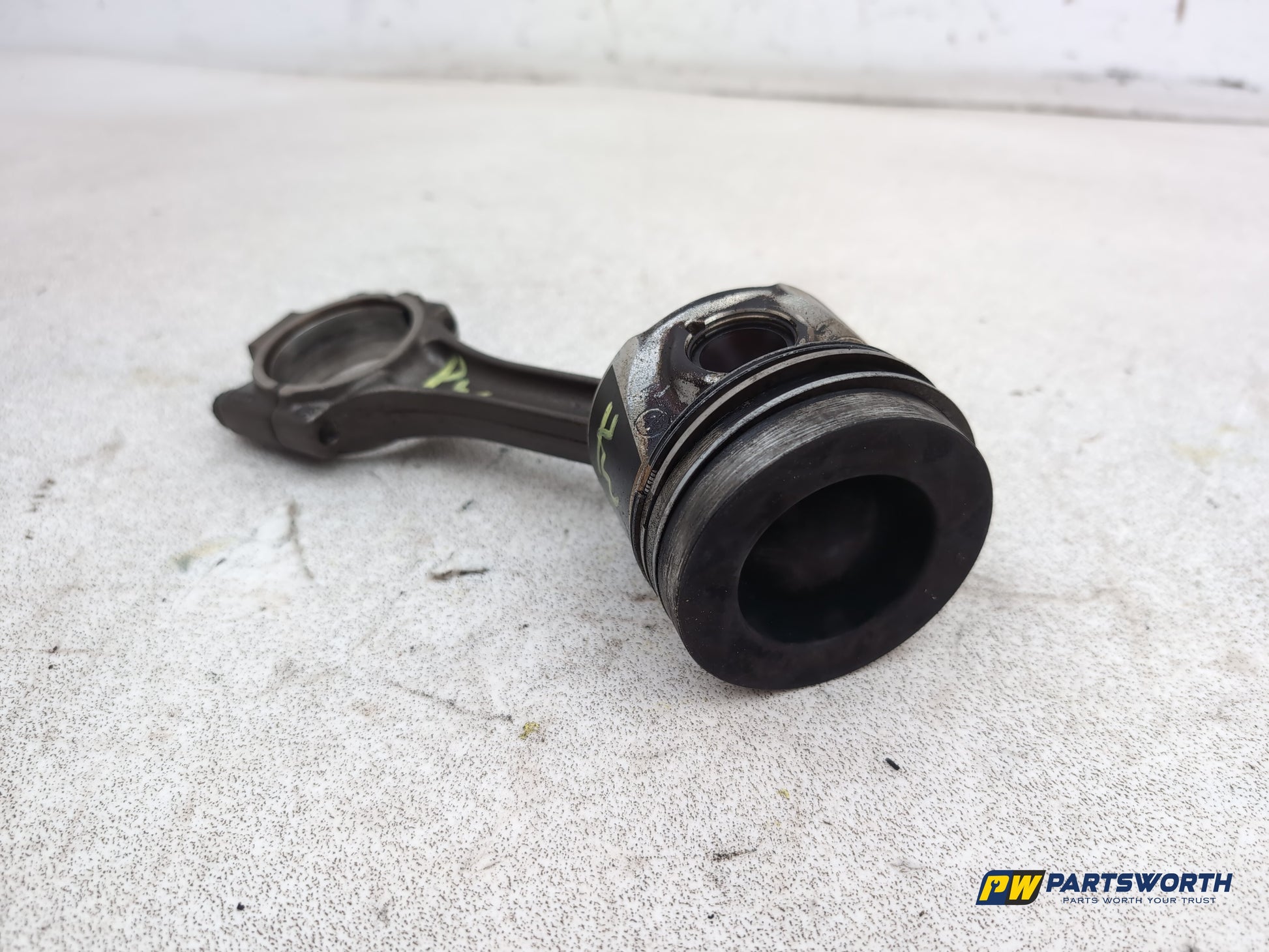 Audi A1 Contrast Edition 1.6l Manual Diesel Cayc Piston With Conrod 2008-2012 - photo 2