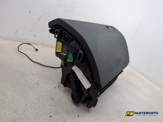 Mercedes-Benz E220 E-Class W212 Saloon Glove Compartment Assembly A2126800391 - photo 2