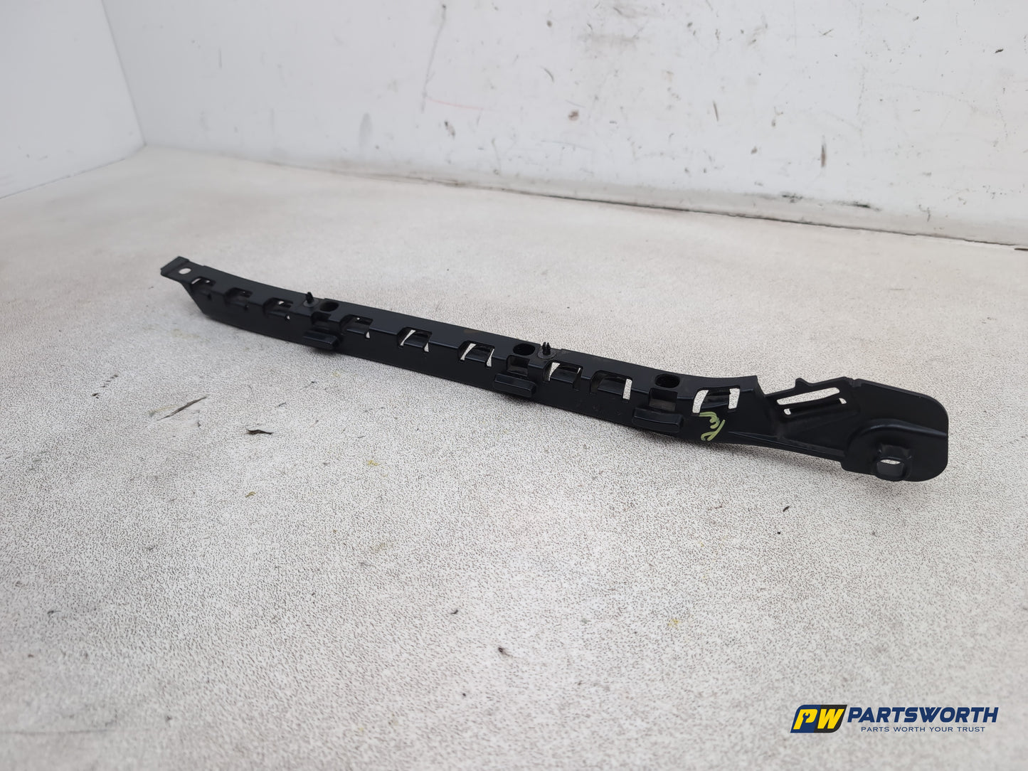 Mercedes-Benz E220 W212 Blueef-Cy Se Cdi Bumper Rear Bracket Rh A2128850242 - photo 2