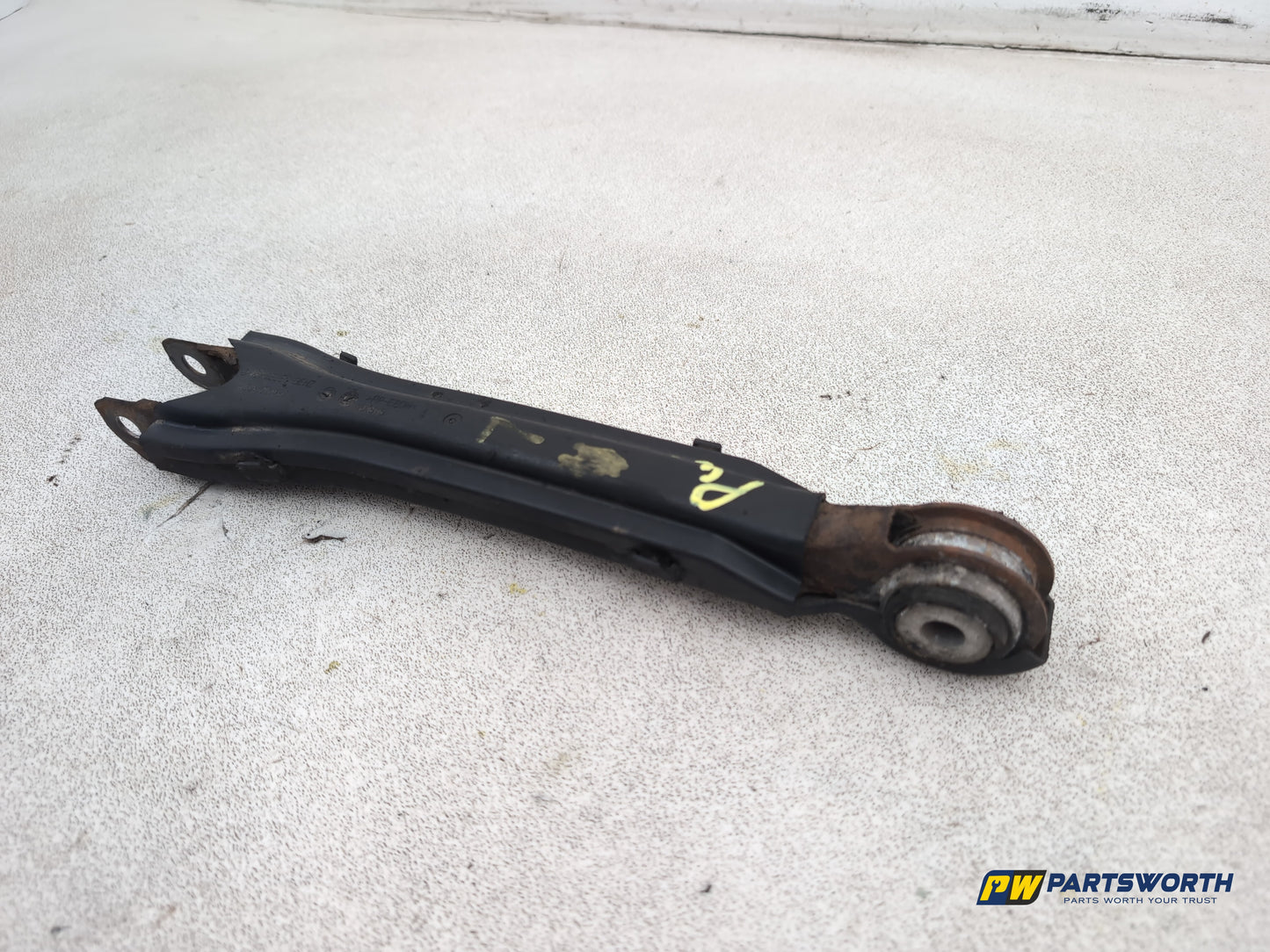 Mercedes-Benz E220 W212 Cdi A Wishbone Control Arm Axle Left A2043521488 - photo 2