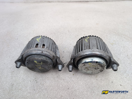 Mercedes-Benz E220 W212 Blueef-Cy Se Cdi A Set Of Engine Mounts Lh Rh Om 651.924 - photo 2