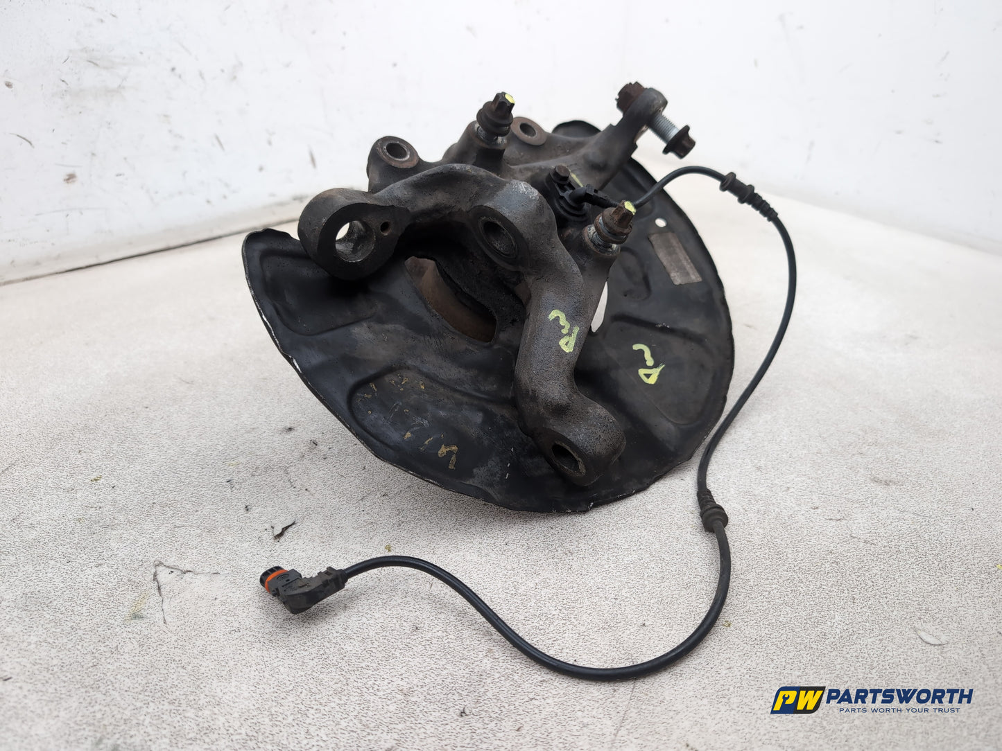 Mercedes-Benz E220 E-Class W212 Wheel Hub Front Lh Passenger Side 2009-2016 - photo 2