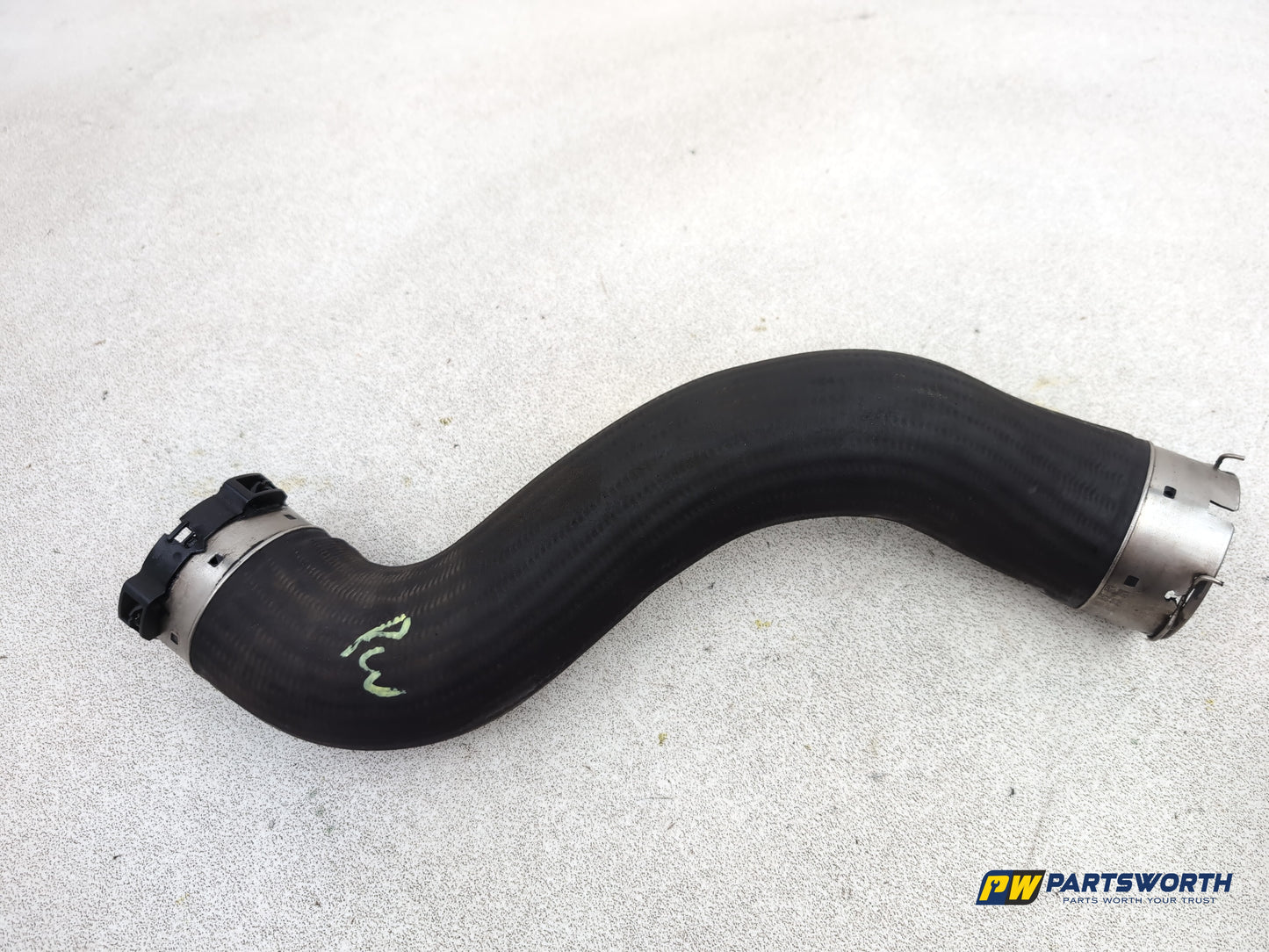 Mercedes-Benz E220 E-Class W212 Turbo Intercooler Top Hose 2009-2016 - photo 8