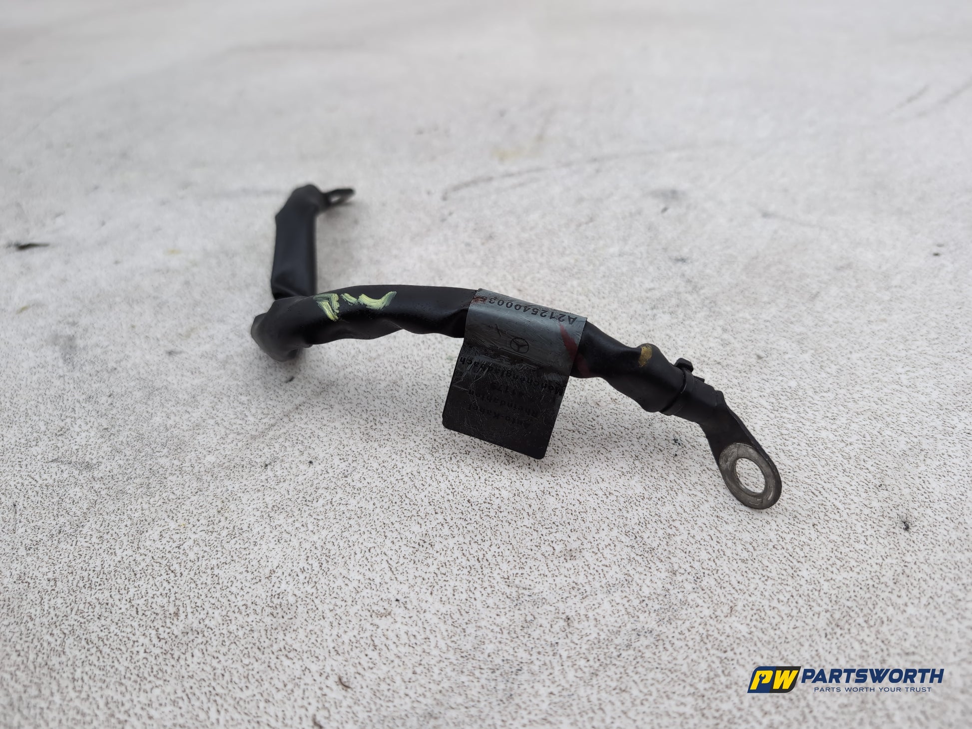 Mercedes-Benz E220 E-Class W212 Negative Battery Terminal Wire A2125400035 - photo 2
