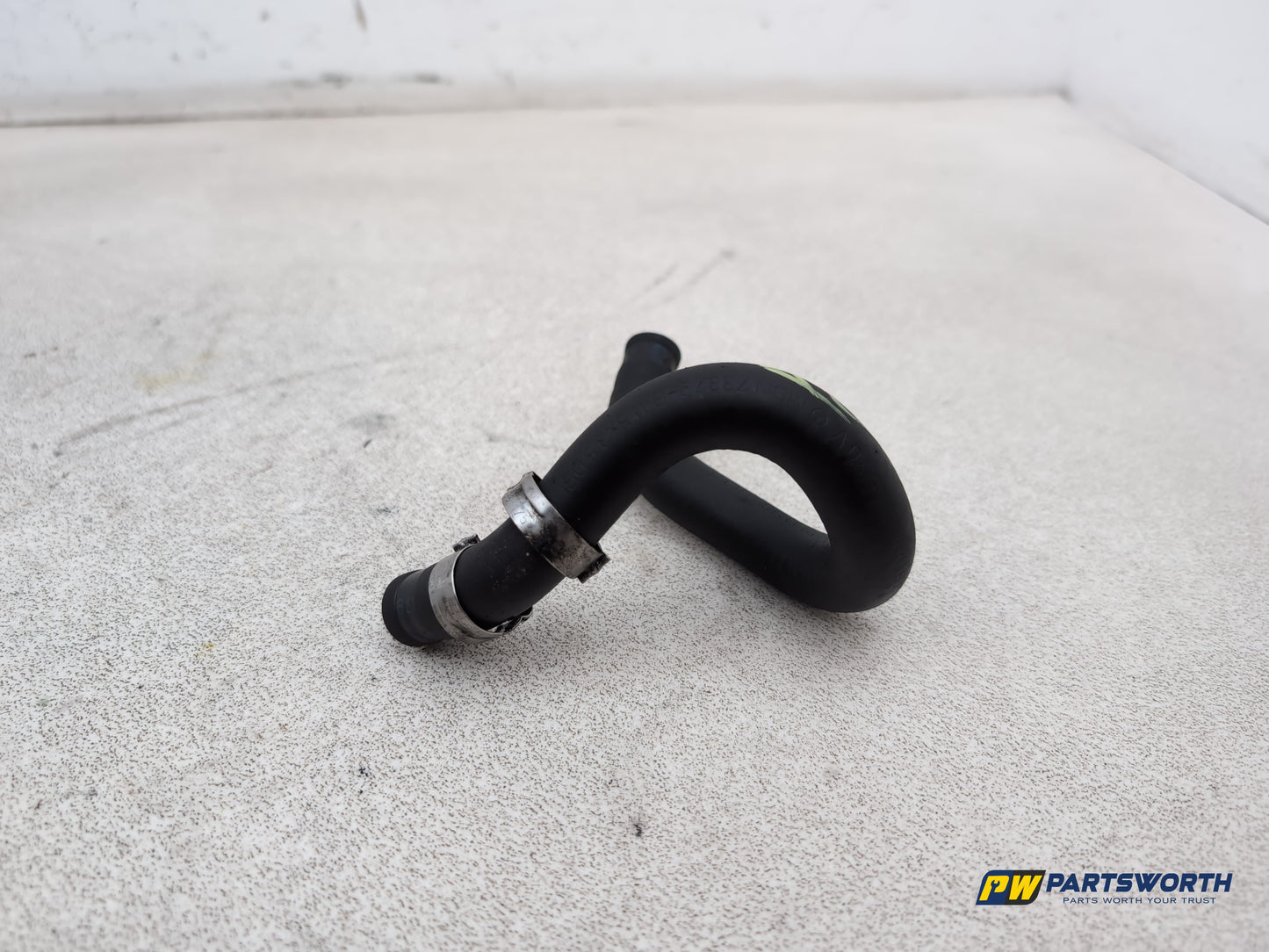 Mercedes-Benz E220 E-Class W212 Coolant Hose Pipe 2009-2016 - photo 2