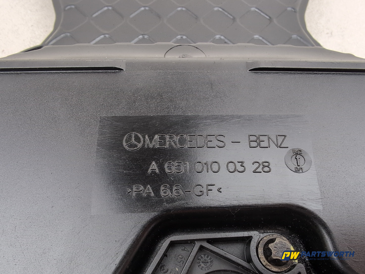 Mercedes-Benz E220 E-Class W212 2.1l Diesel Engine Oil Sump A6510100328 - photo 2