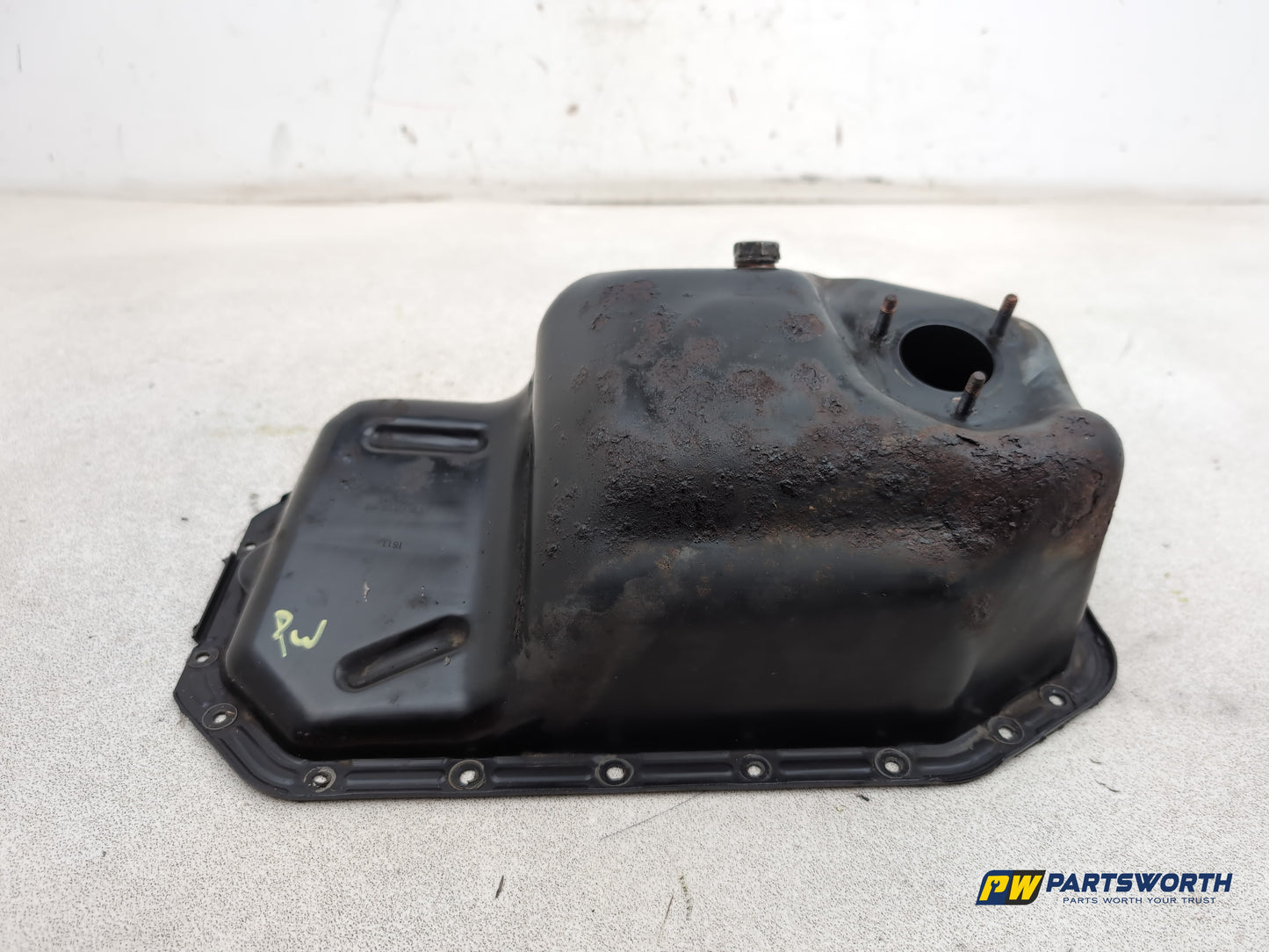 Audi A1 Contrast 1.6l Diesel Engine Oil Sump Pan 036103601 2008-2012 - photo 2