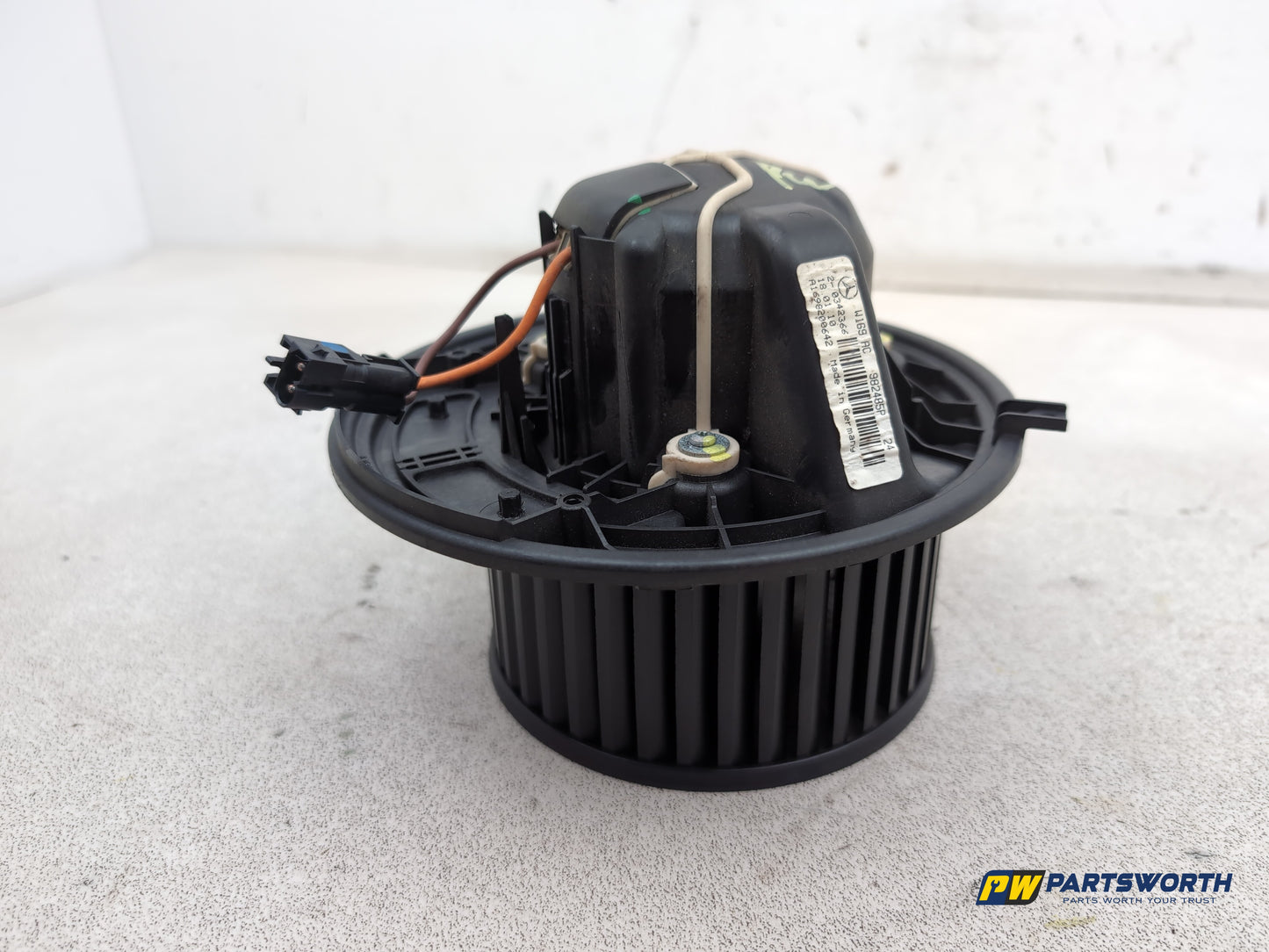 Mercedes-Benz B200 B-Class W245 Heater Blower Motor A1698200642 2005-2011 - photo 2