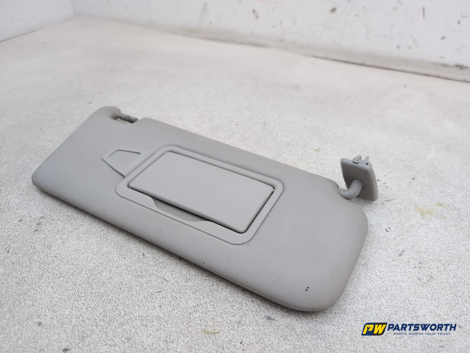 Mercedes-Benz B200 B-Class W245 Sun Visor Rh Driver Side 2005-2011 - photo 2