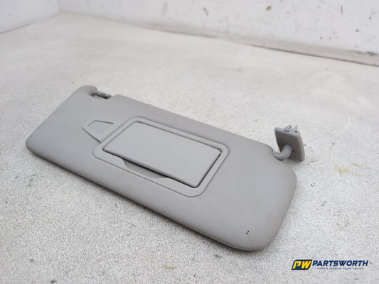 Mercedes-Benz B200 B-Class W245 Sun Visor Rh Driver Side 2005-2011 - photo 2