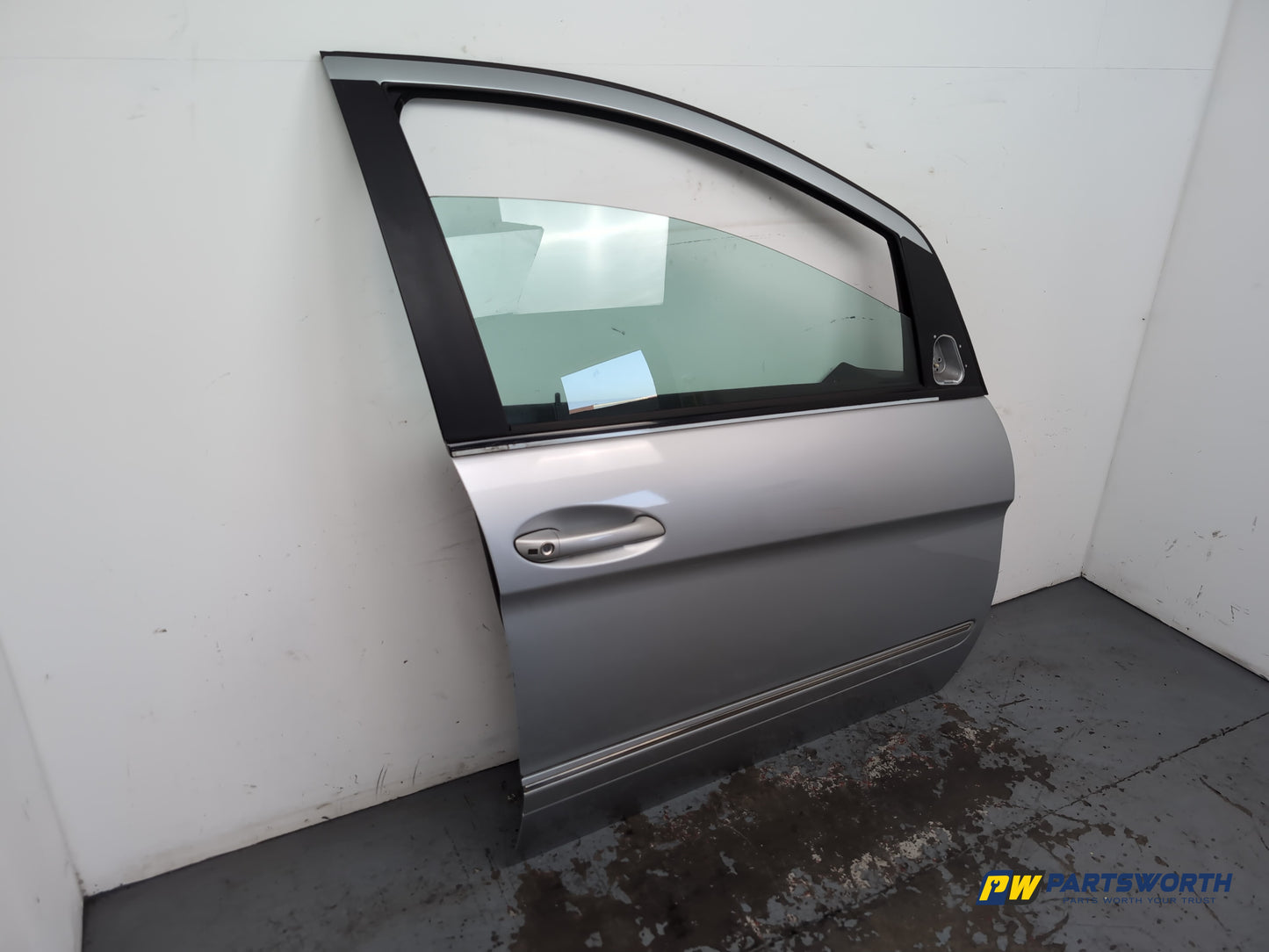 Door Front RH 2