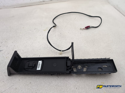 Mercedes-Benz B200 B-Class W245 Centre Console Storage Tray A1696800035 - photo 8
