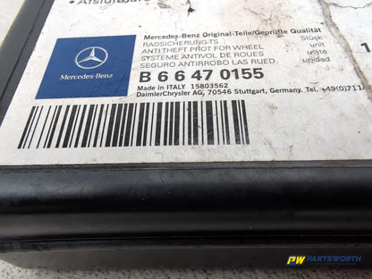 Mercedes-Benz B200 B-Class W245 Wheel Lock Nut Set B66470155 - photo 2