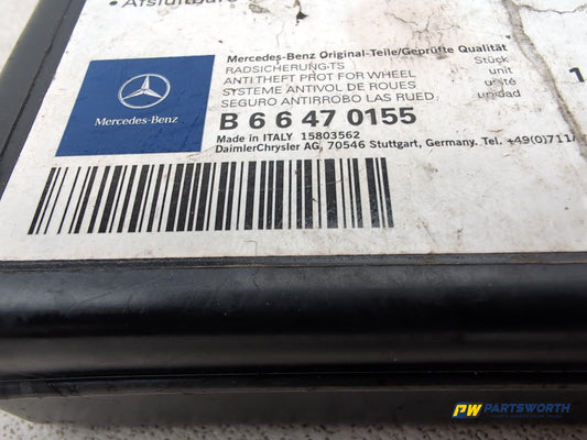 Mercedes-Benz B200 B-Class W245 Wheel Lock Nut Set B66470155 - photo 2